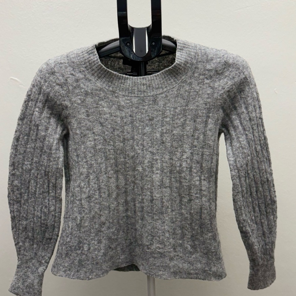 Banana Republic Gray Ribbed Women's Sweater M